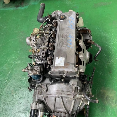 유로 5 136 hp 6 속도 수동 4HF1 Isuzu 엔진 밴용 응용 엔진 부품