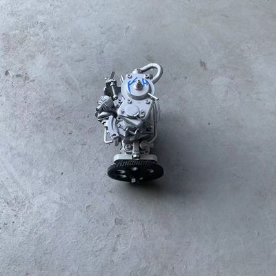 좋은 가격 높은 효율성 및 내구성 일본 원본 사용 된 TD42 연료 펌프 온라인